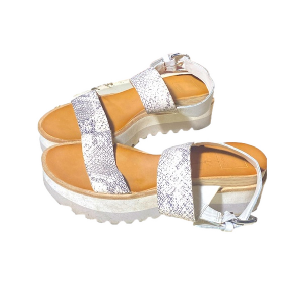 Dolce Vita “Moxie Snakeskin” Sandal Size 8 - Picture 2 of 6